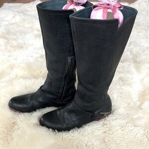 UGG Black Leather Knee-High Boots size 8